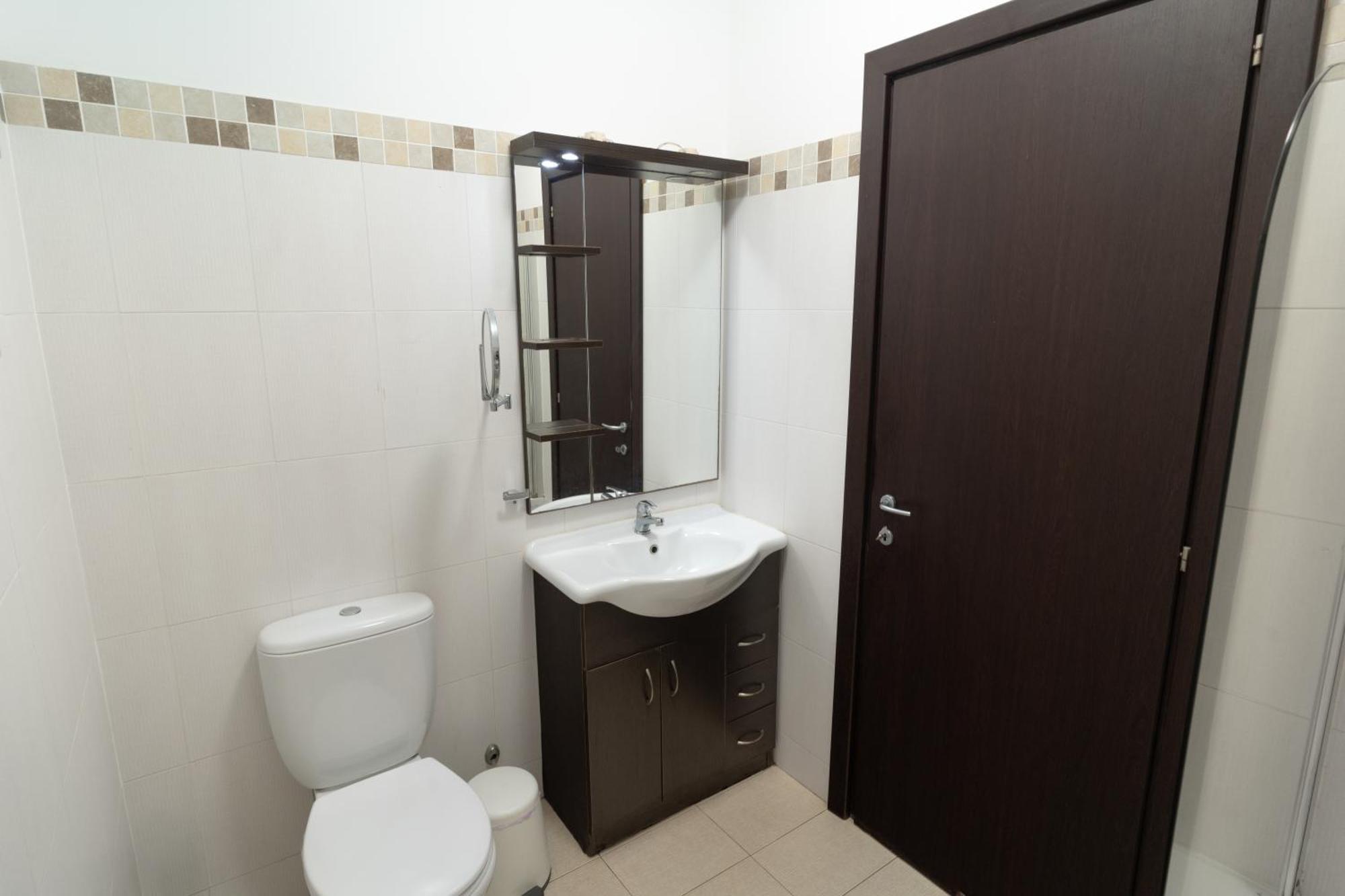 Violet Dusk City Center Flat Larnaca Exterior photo